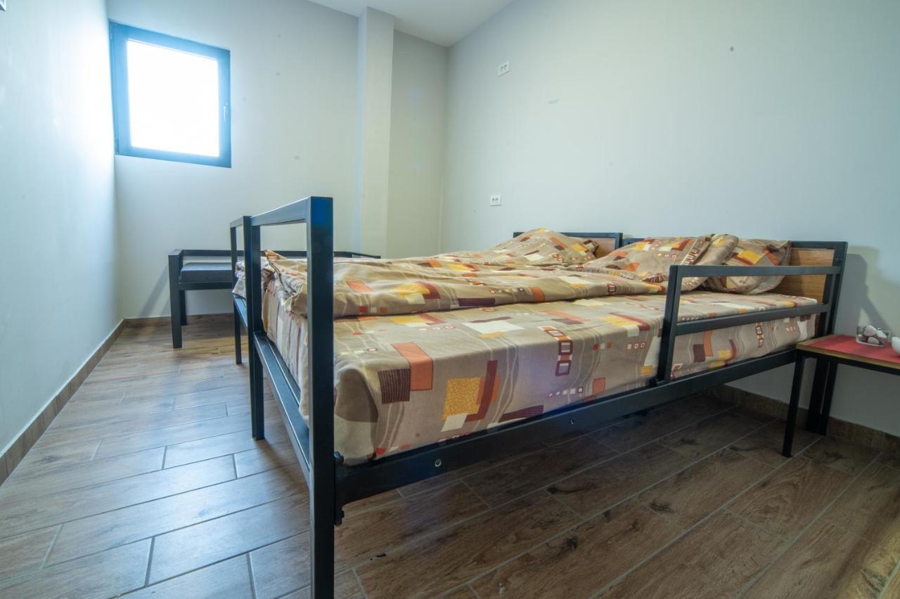Amd Union Caffe & Rooms Kruševac Esterno foto